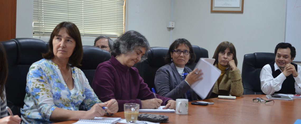 La directora de Odepa, Claudia Carbonell, y el secretario ejecutivo de Achipia, Michel Leporati, sostuvieron una reunión sobre el programa de altos estándares en calidad e inocuidad para la agricultura familiar campesinas y Pymes alimentarias