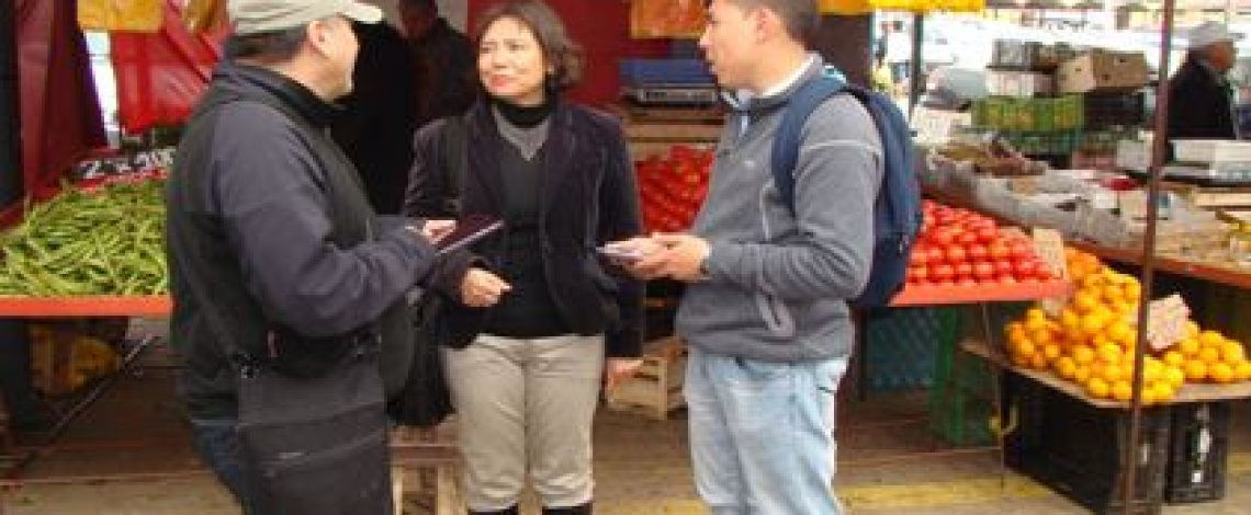 Claudia Carbonell, directora de Odepa, en terreno con los reporteros de mercado institucional de la Región de Coquimbo