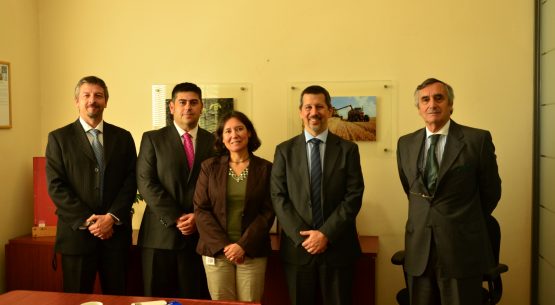 Claudia Carbonell, directora de Odepa, se reunió con el secretario general de Fepale, Ariel Londinsky, quien le informó sobre el avance en la organización del 14° Congreso Panamericano de la Leche que se realizará en Chile