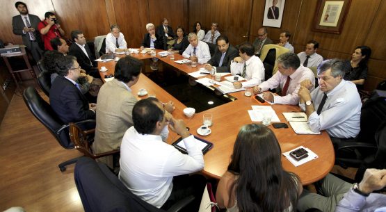 La directora de Odepa, Claudia Carbonell, participó en reunión del Consejo AgroExportador  de Alimentos con el Comisionado de Expo Milán 2015, encabezada por ministro Furche