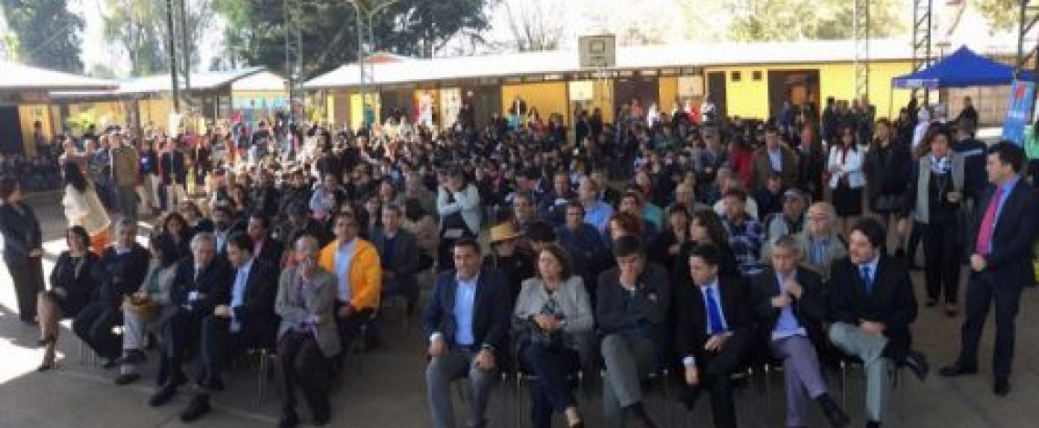 Junaeb lanza inédita política de compras públicas para la Agricultura Familiar Campesina