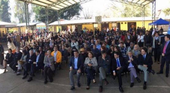 Junaeb lanza inédita política de compras públicas para la Agricultura Familiar Campesina