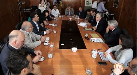 Consejo de Política Forestal entrega plan para restaurar el patrimonio afectado por los incendios forestales