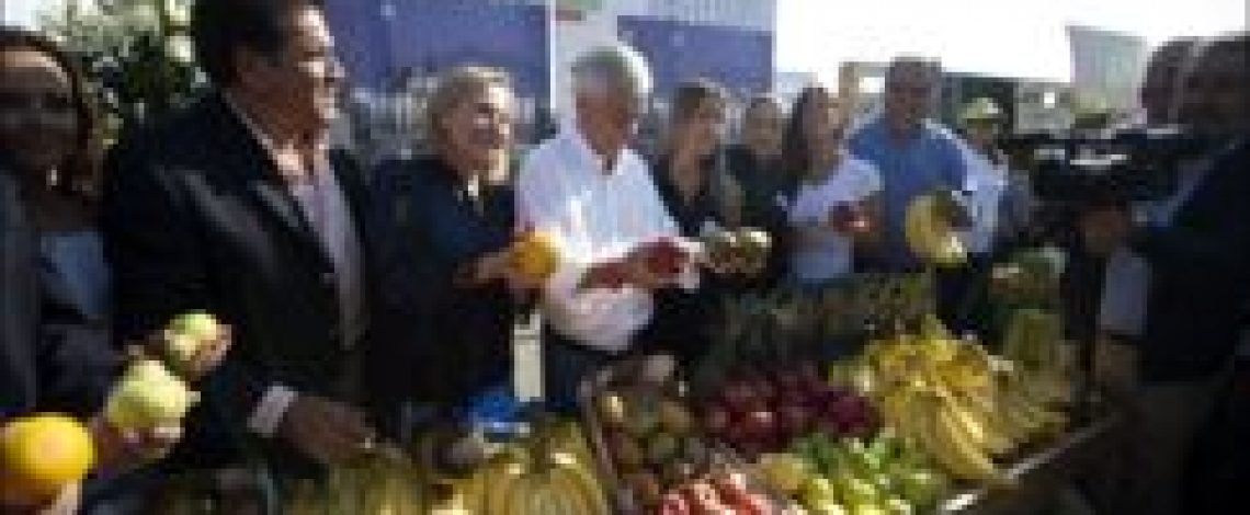 Ministro Walker participa del re-lanzamiento del programa Elige Vivir Sano junto al Presidente Piñera