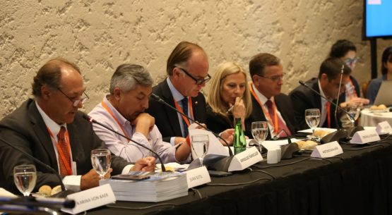 Ministro Walker en Enade 2018: “Estamos con números muy buenos en el sector, pero somos ambiciosos y queremos duplicar las exportaciones en los próximos 5 años”