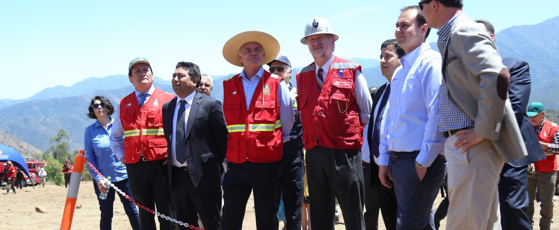 Agricultura y Minería se unen para prevenir y controlar incendios forestales