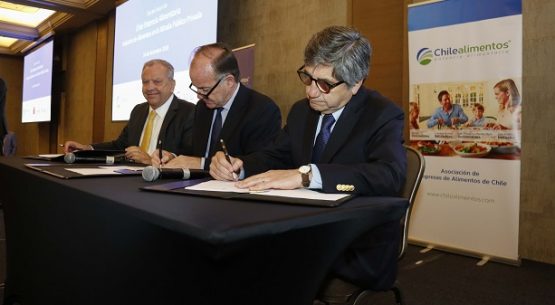 Convenio INDAP-Chilealimentos apuesta a reforzar oportunidades para la agricultura campesina