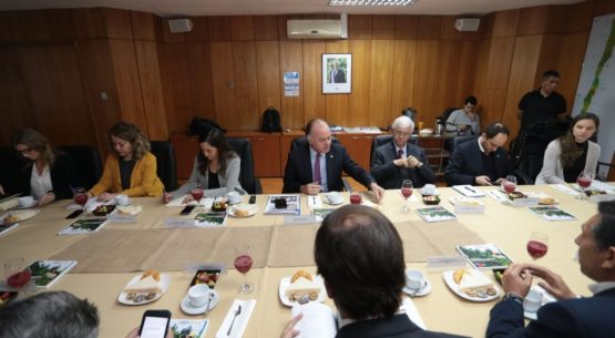 Acuerdo entre los gremios y el Minagri para enfrentar la sequía de manera sustentable