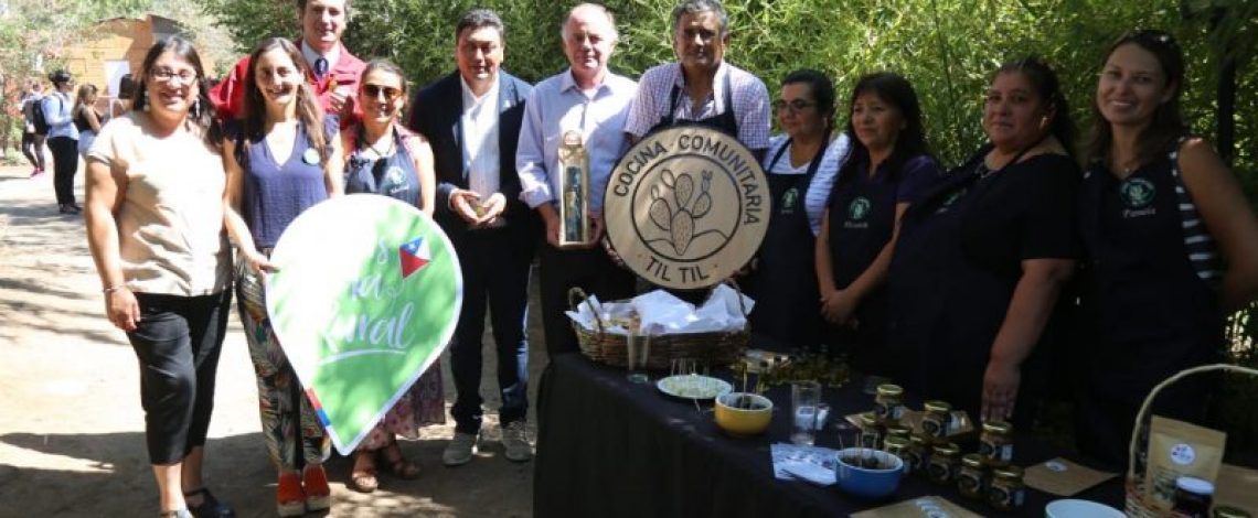 Ministro Walker anuncia inauguración de 9 cocinas comunitarias a lo largo de Chile para potenciar emprendimientos rurales