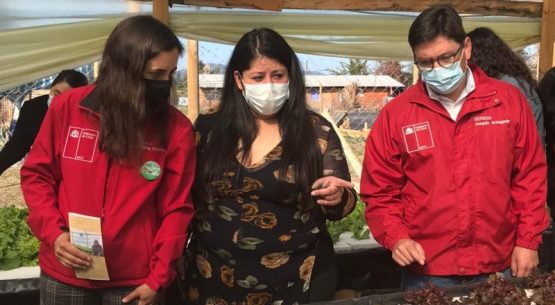 Directora de Odepa visita a emprendedoras rurales de San Fernando en el Día Internacional de la Mujer Rural
