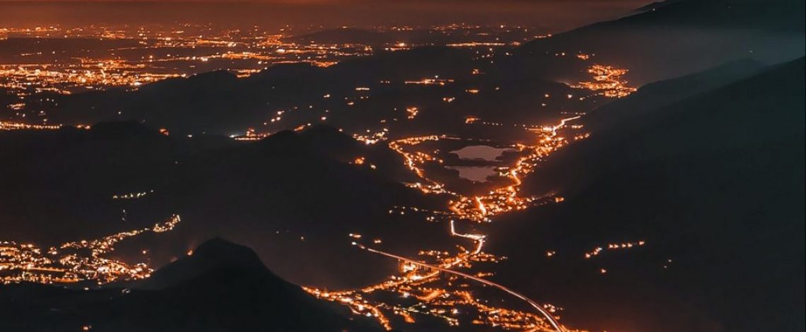 El desempeño económico en comunas predominantemente rurales: una interpretación desde el espacio exterior