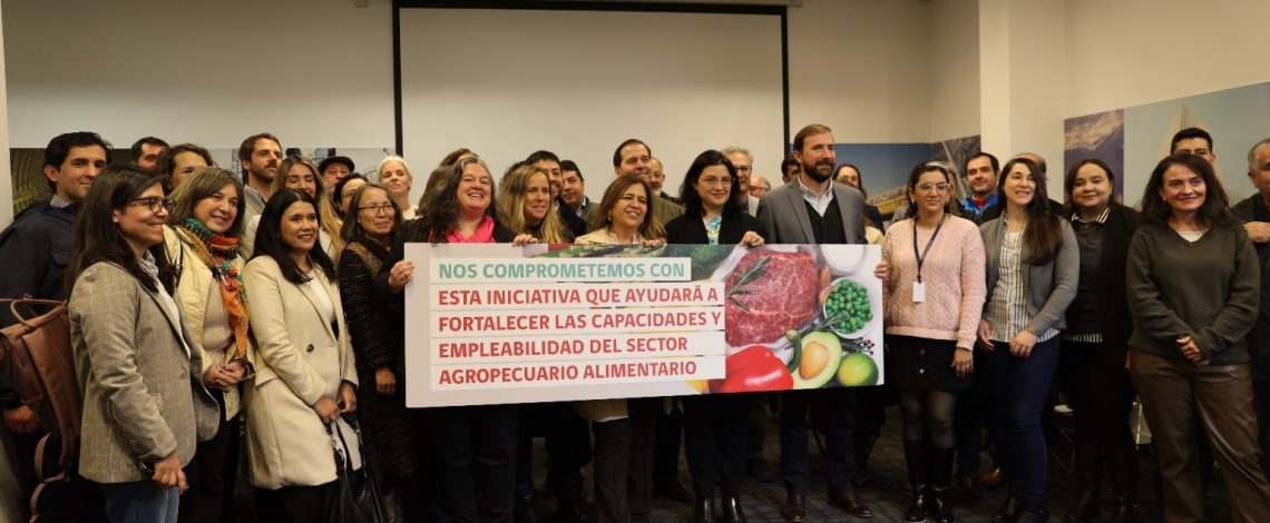 Para fortalecer la empleabilidad sectorial, se lanzó la segunda etapa del poblamiento del Marco de Cualificaciones Técnico Profesional Agropecuario