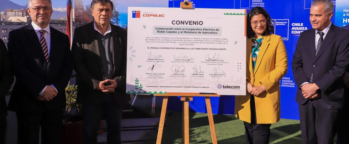 Minagri firma convenio de colaboración con COPELEC para fomentar el cooperativismo agroalimentario y rural en Ñuble