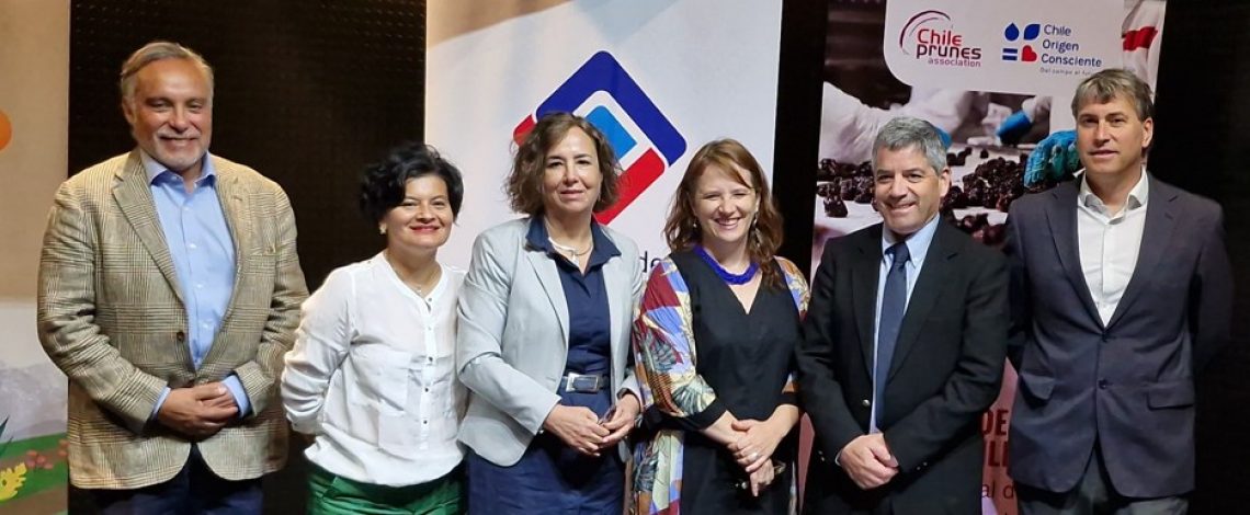 Odepa y ASCC suscriben el Acuerdo de Producción Limpia ChOC para la Industria de las Ciruelas Deshidratadas