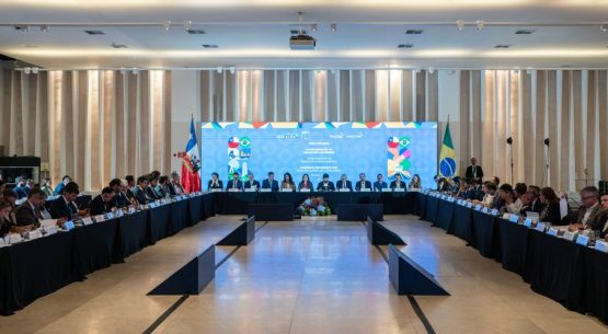 Ministro Valenzuela destaca avances con Brasil en el fortalecimiento de la agricultura familiar campesina