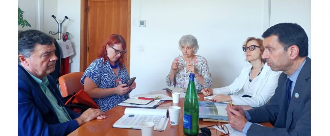 Ministro Valenzuela gestiona el respaldo internacional para patrimonios agrícolas chilenos en la FAO, Roma